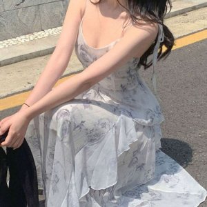 谁的夏日衣柜里没有几条Shein小裙子呀