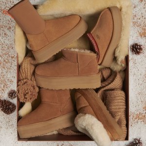UGG 新款折上折 毛毛手套$14 田小娟同款堆堆袜雪地靴$99