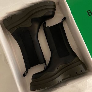 Bottega Veneta 私密特卖 Cassette迷你斜挎包$750