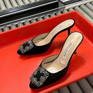 Manolo Blahnik 美鞋低至3折✨多款新下折扣区！