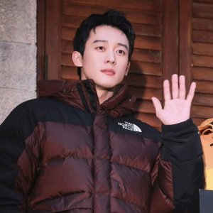 折扣升级：The North Face 外套反季囤 满额额外8折！