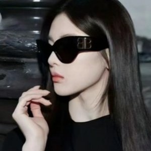Balenciaga 巴里巴气穿搭快get