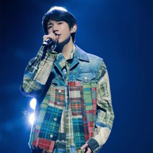 END 黑五男士大促 Loewe、Balenciaga参加！