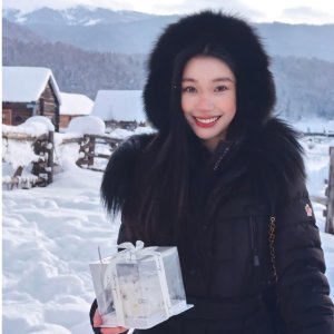 Moncler 保暖专场 定价优势+低至4折 蛇年限定款上新！