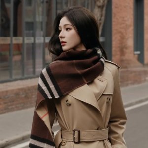 Burberry 经典大促 低至4折+额外9折